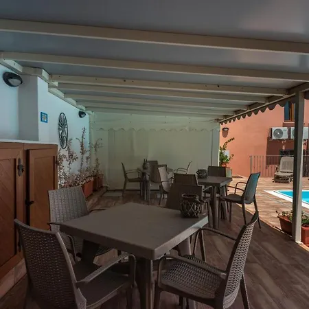 Apartment Relaxing Cristal Blu Sleeps 4 Num1494 Santa Teresa Gallura