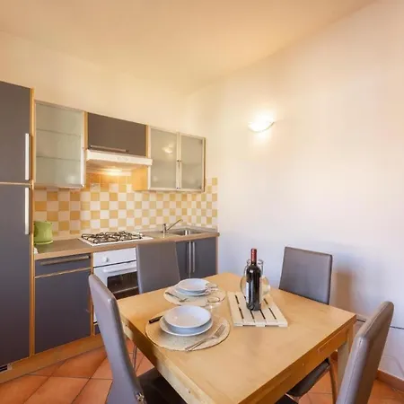 Relaxing Cristal Blu Sleeps 4 Num1494 * Santa Teresa Gallura