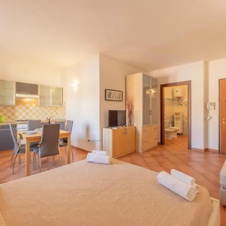Relaxing Cristal Blu Sleeps 4 Num1494 Santa Teresa Gallura