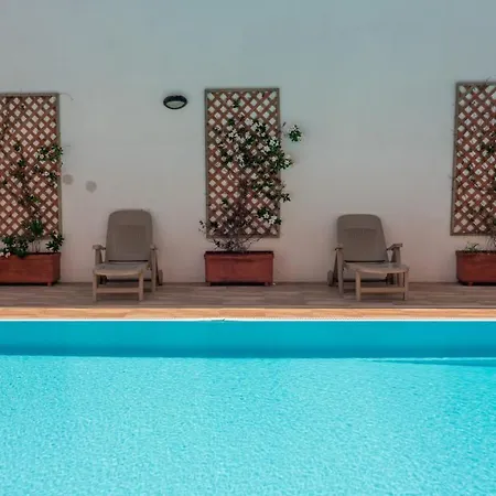 Relaxing Cristal Blu Sleeps 4 Num1494 *
