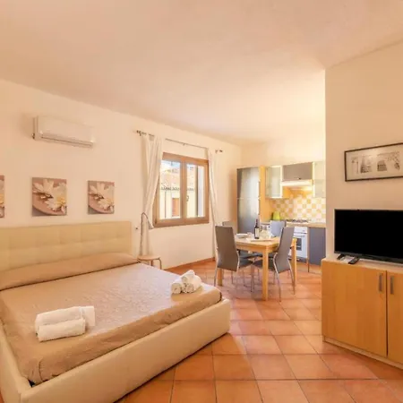 Apartment Relaxing Cristal Blu Sleeps 4 Num1494 Santa Teresa Gallura