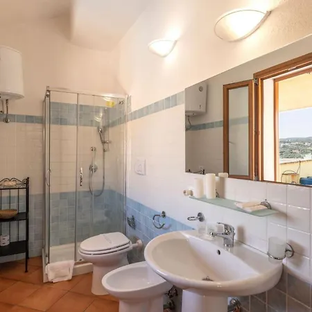 Relaxing Cristal Blu Sleeps 4 Num1494 * Santa Teresa Gallura