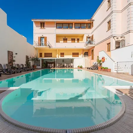 Apartment Relaxing Cristal Blu Sleeps 4 Num1494 Santa Teresa Gallura